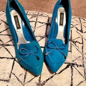 Heels by Whitehouse blackmarket